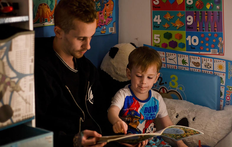 Etablir une routine au coucher pour toute la fratrie aide